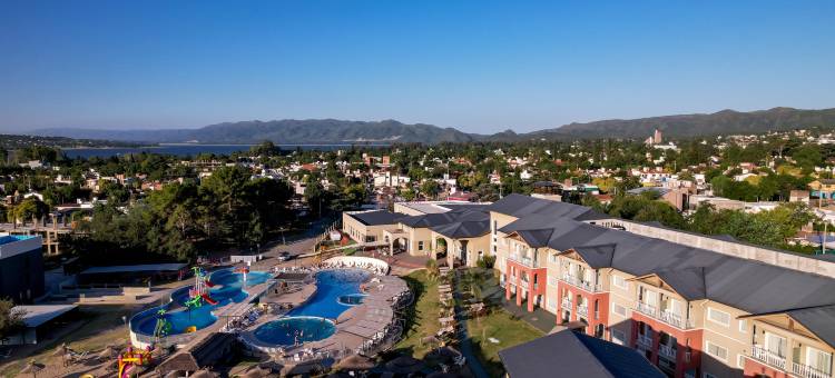 卡洛斯帕斯豪生别墅酒店(Howard Johnson Plaza Villa Carlos Paz)图片