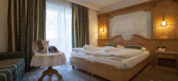 亚林培拉托雷小木屋酒店(Hotel Chalet all'Imperatore)图片