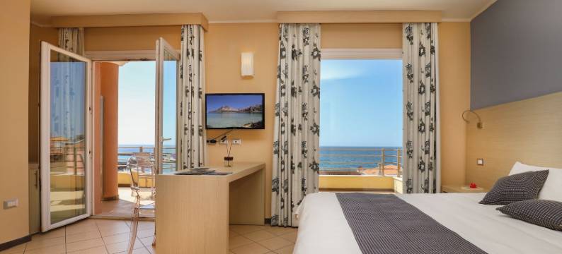 杰纳斯酒店(Janus Hotel)图片