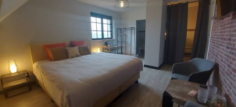 Maëlla别墅 - 膳宿公寓(Villa Maëlla en Normandie- Chambres Tout Confort - Spa)图片