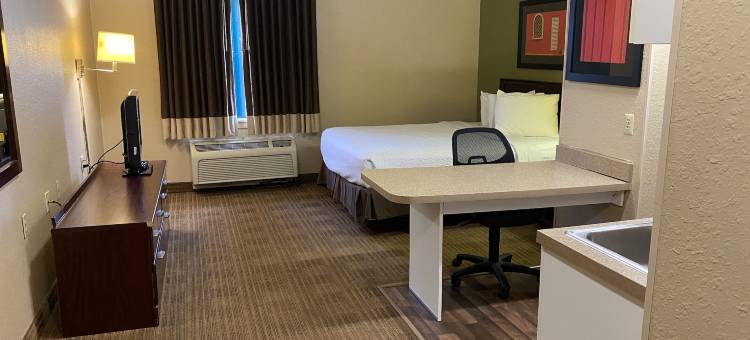 底特律奥本希尔斯- 郊区工作室(Suburban Studios Auburn Hills - Detroit)图片