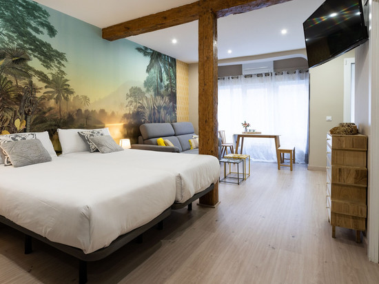 桑坦德SF大道酒店