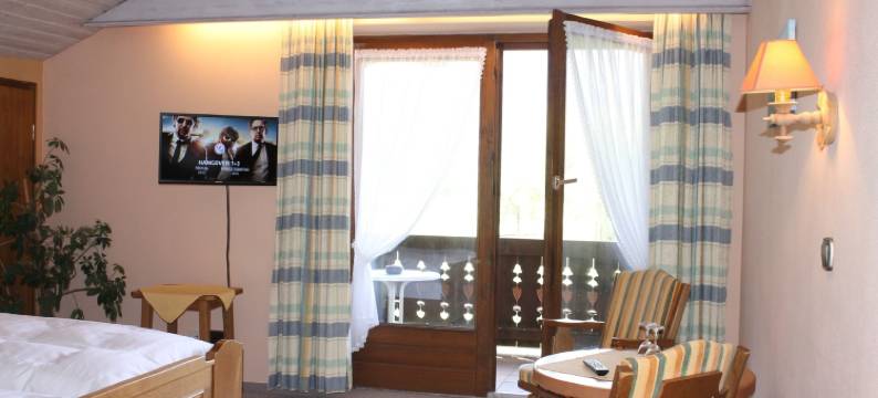 DEVA酒店餐厅渔人乡(Deva Hotel-Restaurant Fischerwirt Inklusive Chiemgau Card)图片