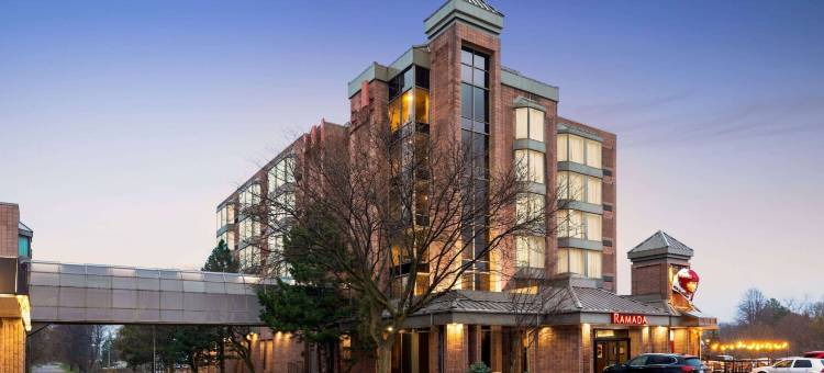尼亚加拉瀑布华美达广场酒店(Ramada Plaza by Wyndham Niagara Falls)图片