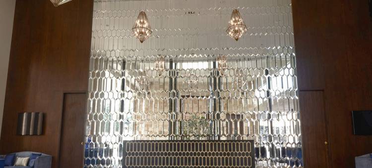 提鲁帕提马尔萨萨诺瓦高级酒店(Marasa Sarovar Premiere)图片