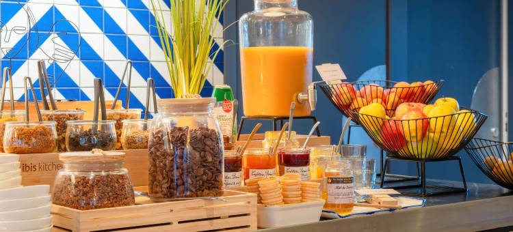 马诺斯克卡达拉舍宜必思酒店(Ibis Manosque Cadarache)图片