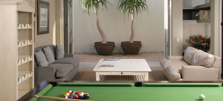 Mosselberg on Grotto Beach图片