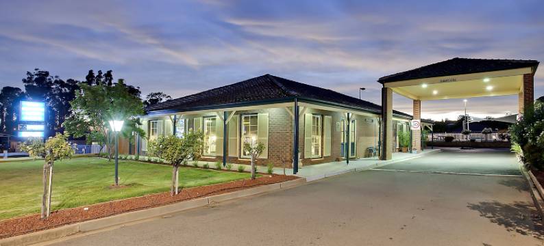 布什曼汽车旅馆(Bushmans Motor Inn)图片