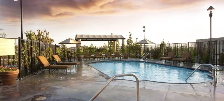 莫雷诺谷艾尔水疗酒店(Ayres Hotel & Spa Moreno Valley/Riverside)图片