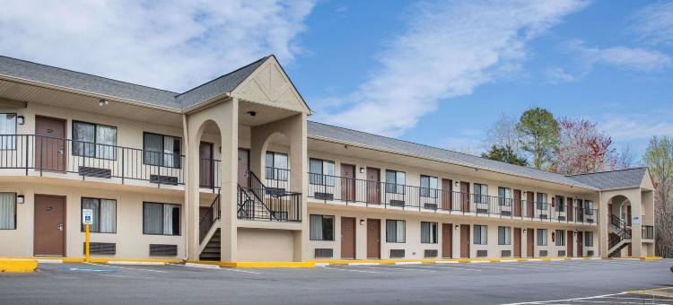 伯灵顿速8酒店(Super 8 by Wyndham Burlington NC)图片