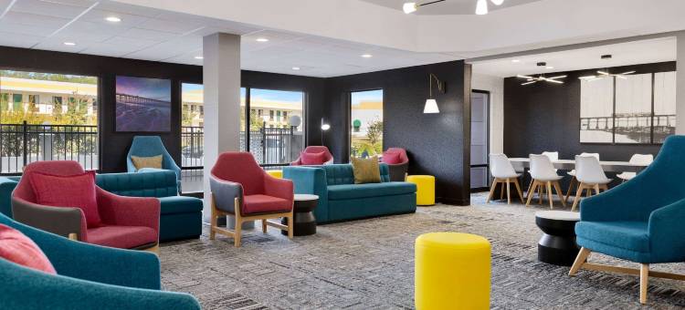 塞尔玛/史密斯菲尔德I-95拉昆塔温德姆套房酒店(La Quinta Inn & Suites by Wyndham Selma/Smithfield I-95)图片