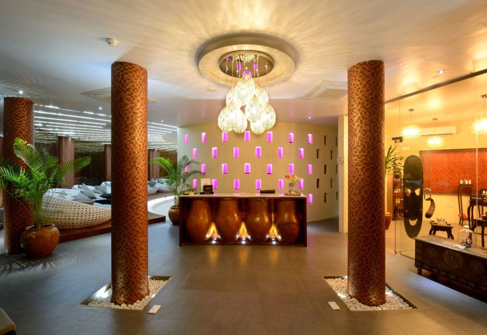 Ocean Paradise Resort & Spa Hotel Overview