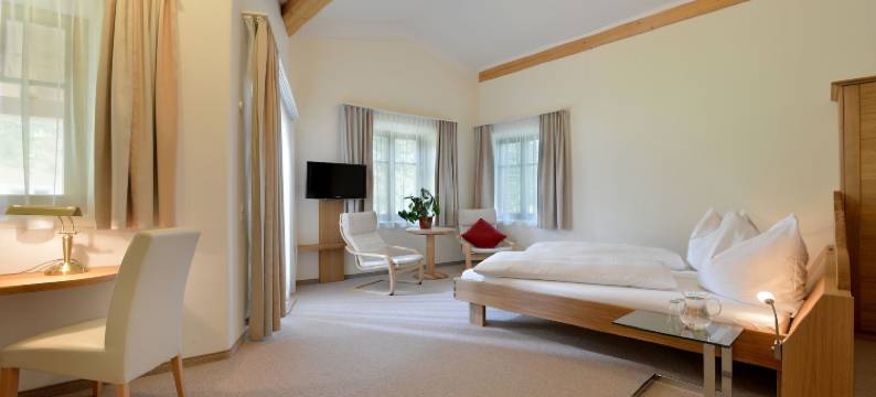 施罗斯布里克酒店(Hotel Kraftquelle Schlossblick)图片