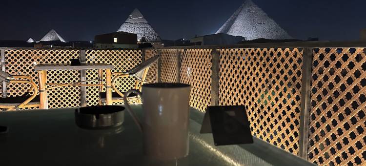 内菲尔塔利金字塔景观旅馆(Nefertari Pyramids View Inn)图片