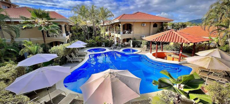 蒙特卡罗豪华公寓(Monte Carlo Luxury Condominiums)图片