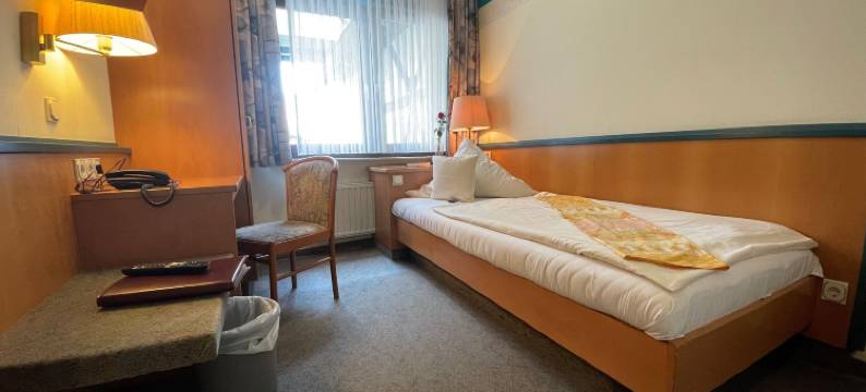 贝布拉赫斯尔豪弗酒店(Bebra's Hessischer Hof)图片