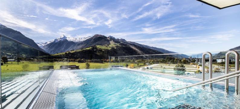 滨湖采尔卡普伦陶恩水疗酒店(Tauern Spa Hotel & Therme)图片