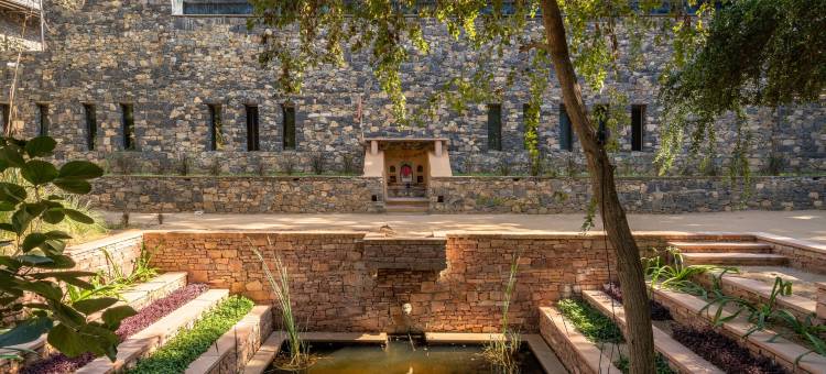 拉斯查尔特拉萨加酒店(Mr & MRS Smith Raas Chhatrasagar)图片
