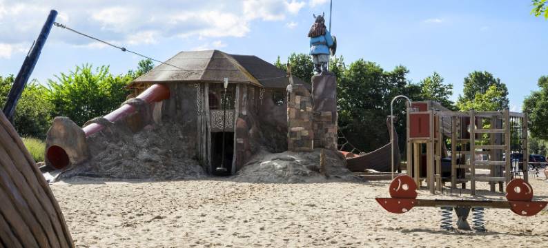 费恩斯特兰湖畔露营地(First Camp Hasmark Strand Fyn)图片