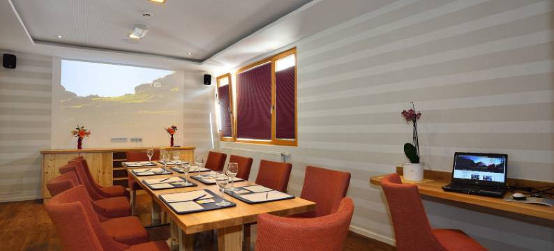 上阿玛高乌尔马赫餐厅及伯尔乡村酒店(Landhotel Böld Oberammergau)图片