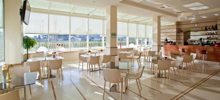 冲刺商务酒店(Breaking Business Hotel)图片