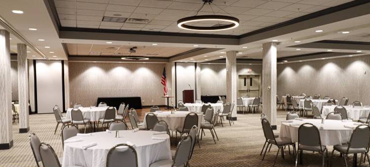 昆西假日酒店(Holiday Inn Quincy)图片