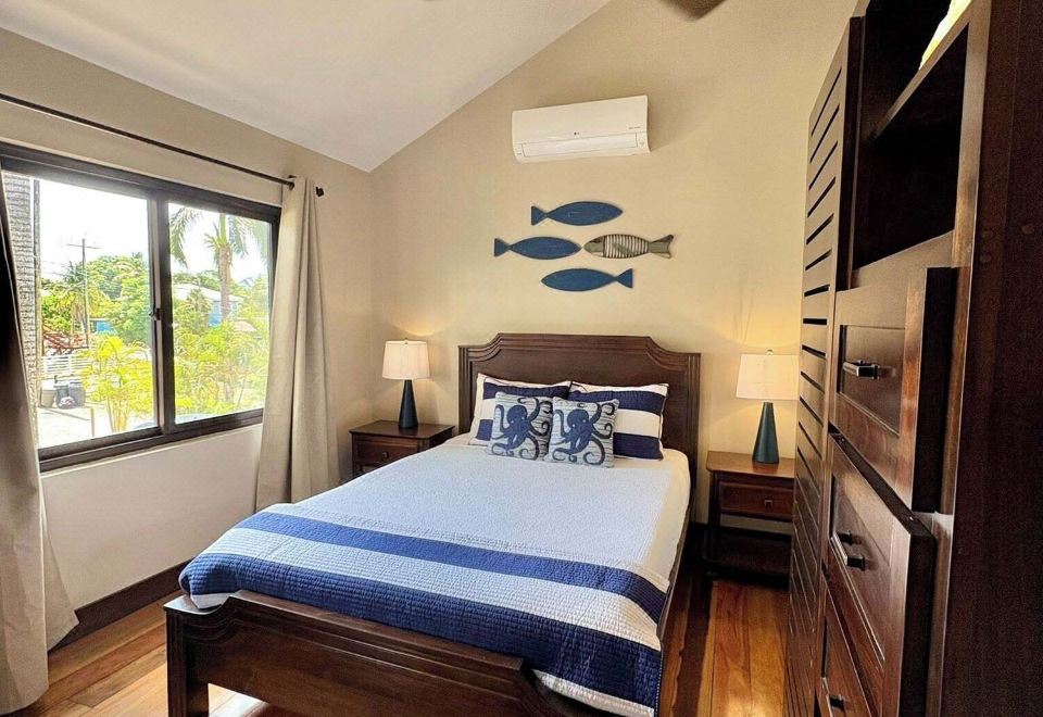 Captain Jaks Hotel Overview