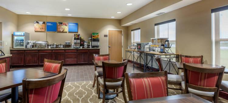舒适酒店-沃尔科特近达文波特(Comfort Inn Walcott Near Davenport)图片