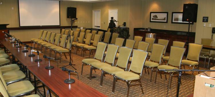 希尔顿欢朋酒店-克罗斯维尔(Hampton Inn Crossville)图片