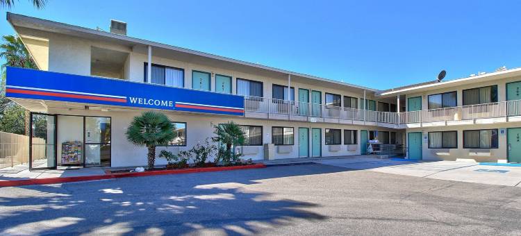 位于Mariposa Road的Motel 6 诺加利斯, AZ(Motel 6 Nogales, AZ - Mariposa Road)图片