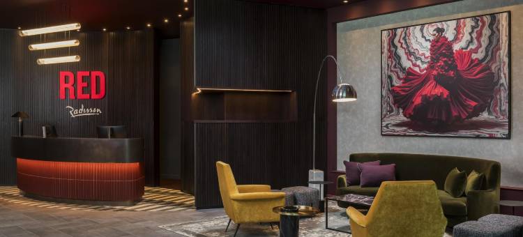 伦敦特威克纳姆体育场酒店(Radisson RED London Twickenham)图片