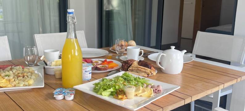 附带 LOV 的乔伊斯莱班酒店(Choisy les Bains with Lov)图片