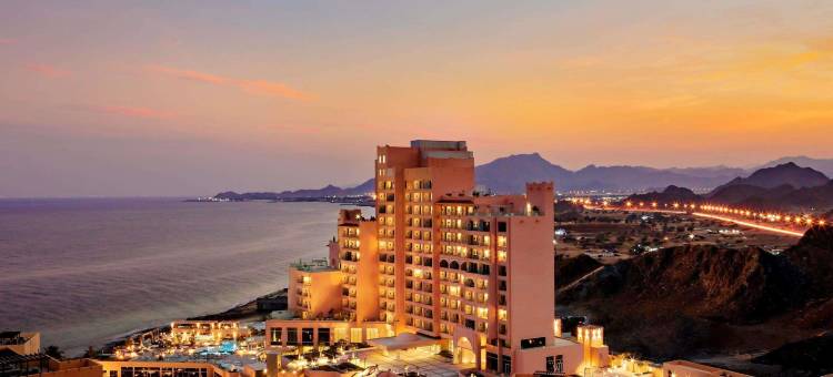 费尔蒙富查伊拉海滩度假酒店(Fairmont Fujairah Beach Resort)图片