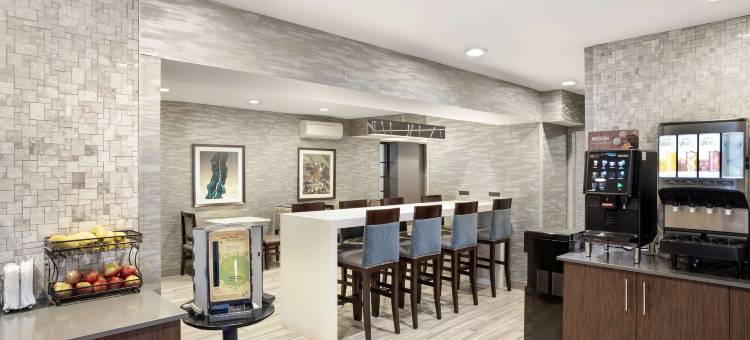 黑石贝斯特韦斯特优质酒店(Best Western Plus Fairfield Hotel)图片