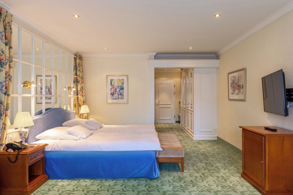 Relais & Châteaux Hotel Schwarzmatt Over view