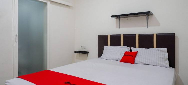 红多兹酒店@卡朗普洛索2号(RedDoorz at Karangploso 2)图片