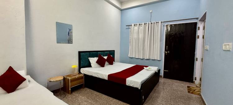 拉达阿拉迪亚萨丹酒店(Hotel Radha Aradhya Sadan)图片