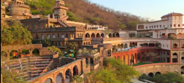 GRB珍斯拉酒店(Hotel Jhansla by Grb)图片