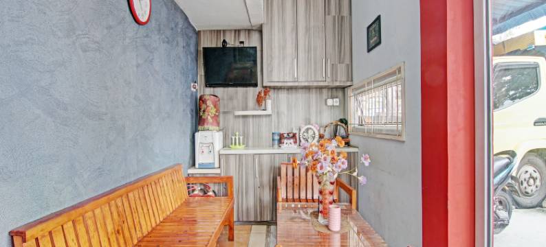 Hotel O 勒斯塔里巴鲁伊斯兰民宿靠近SMA Negeri 1 Salo(Hotel O Lestari Baru Syariah Near SMA Negeri 1 Salo)图片