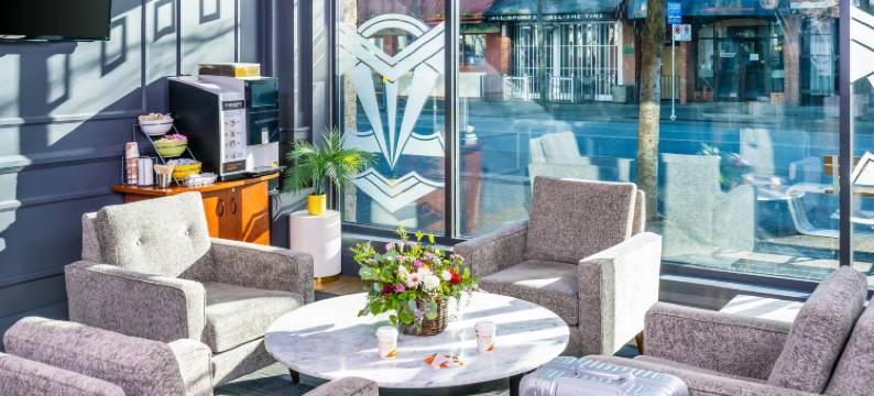 凯艺套房酒店(Quality Inn & Suites Downtown Vancouver)图片