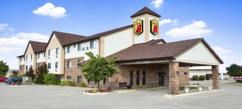 卡本代尔温德姆速8酒店(Super 8 by Wyndham Carbondale)图片