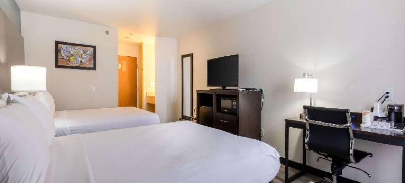 温斯洛 I-40 凯艺酒店(Quality Inn Winslow I-40)图片