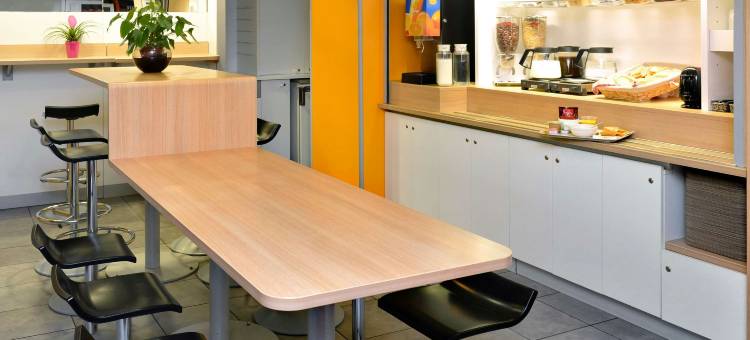 Hotelf1 Tours Nord图片