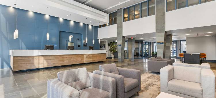 卡尔加里西套房桑德曼酒店(Sandman Hotel & Suites Calgary West)图片