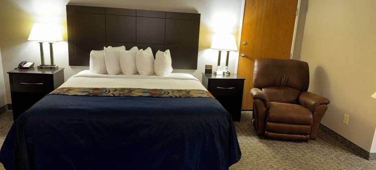 加纳酒店及套房(Garner Inn & Suites)图片