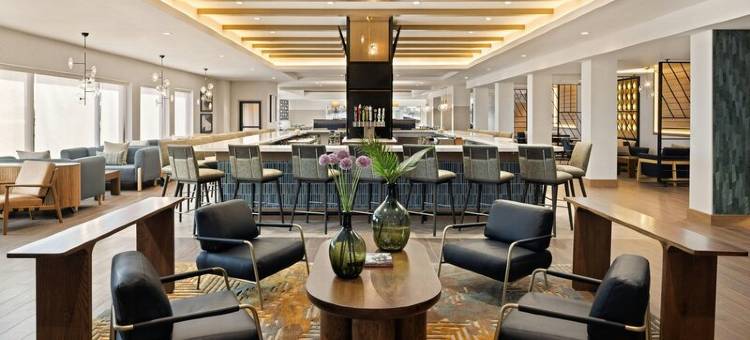 奥什科什万豪海滨酒店及会议中心(Oshkosh Marriott Waterfront Hotel & Convention Center)图片