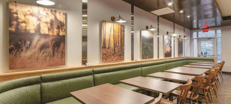 堪萨斯城肖尼万枫酒店及套房(Fairfield Inn & Suites Kansas City Shawnee)图片