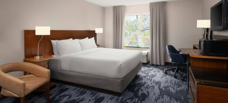 提夫顿万枫酒店及套房(Fairfield Inn & Suites Tifton)图片