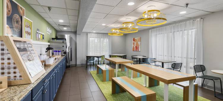 韦恩斯伯勒希尔顿Spark酒店(Spark by Hilton Waynesboro)图片