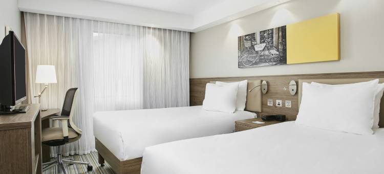 牛津希尔顿欢朋酒店(Hampton by Hilton Oxford)图片